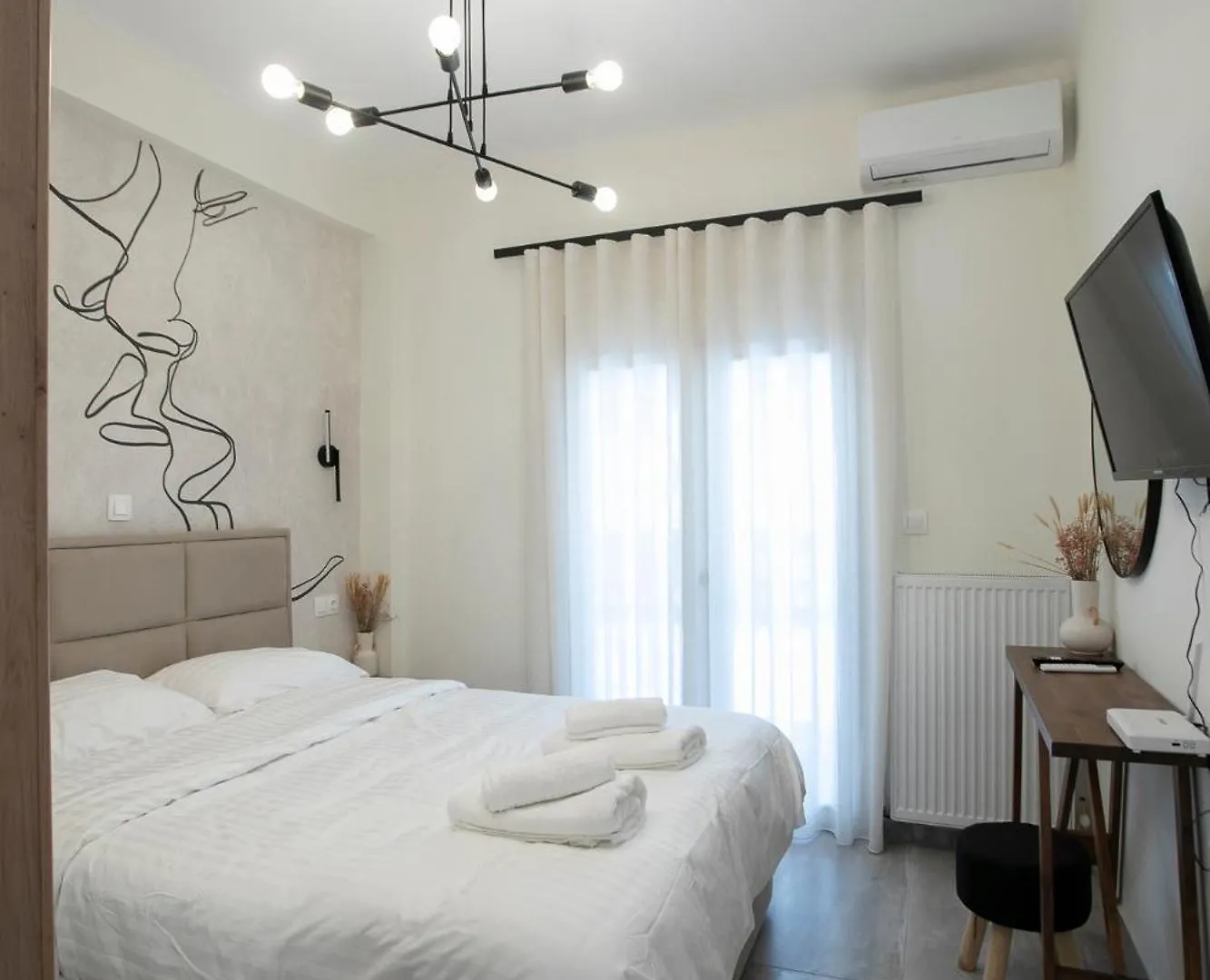 סלוניקי Latomeiou 3 Luxury Apartment
