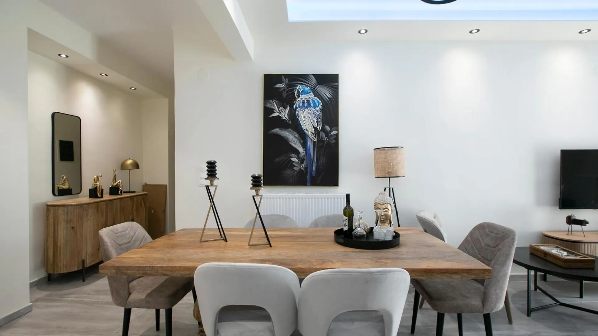 סלוניקי Latomeiou 3 Luxury Apartment