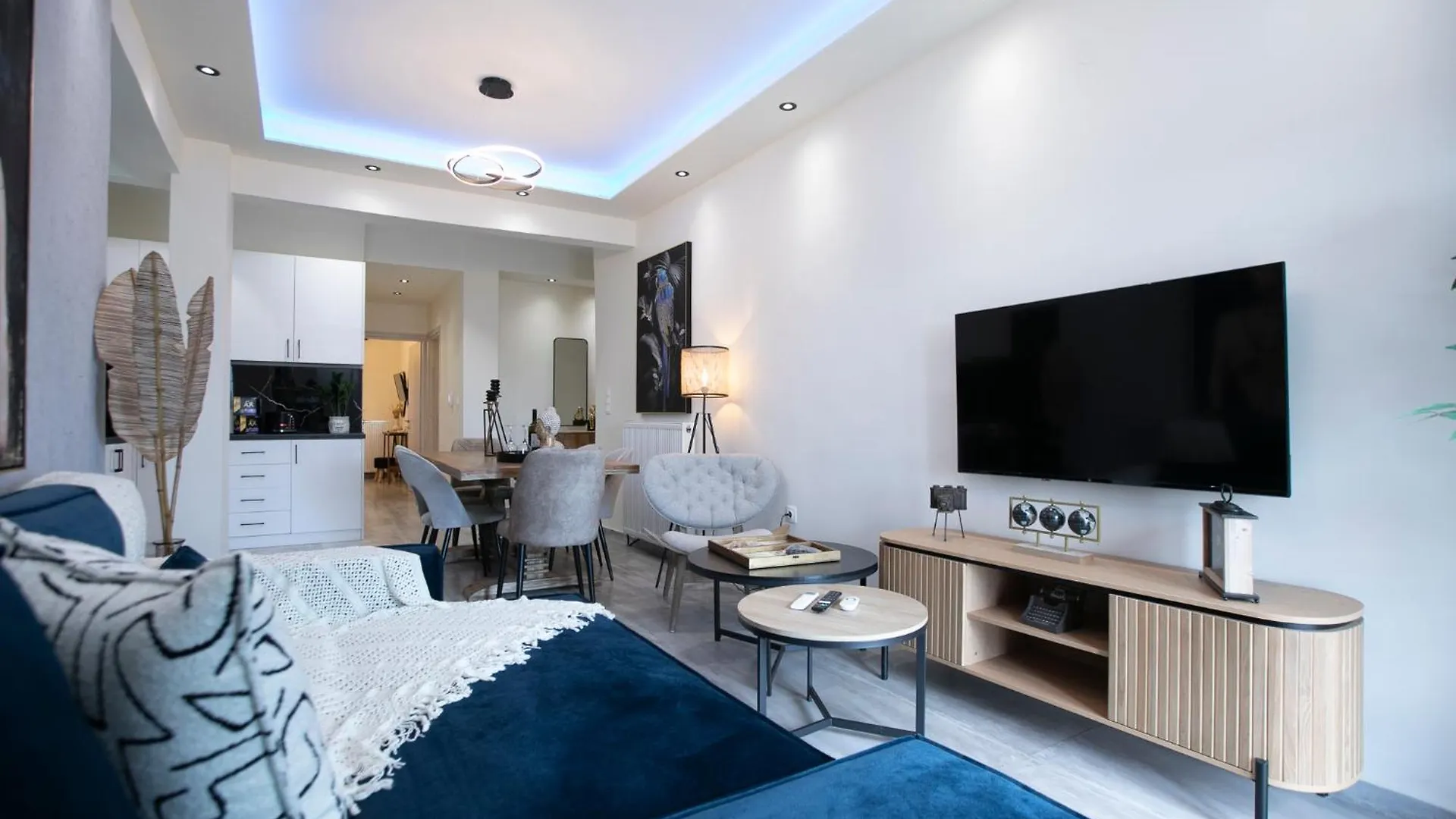 סלוניקי Latomeiou 3 Luxury Apartment